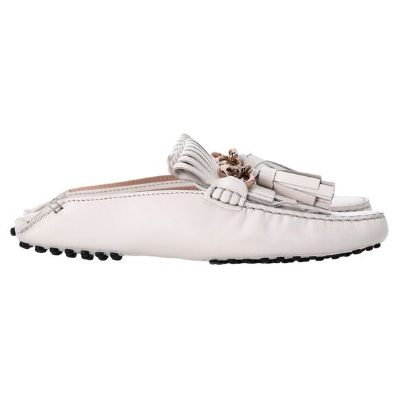 Tod's Tassel and Chain Detail Loafers in White Leather